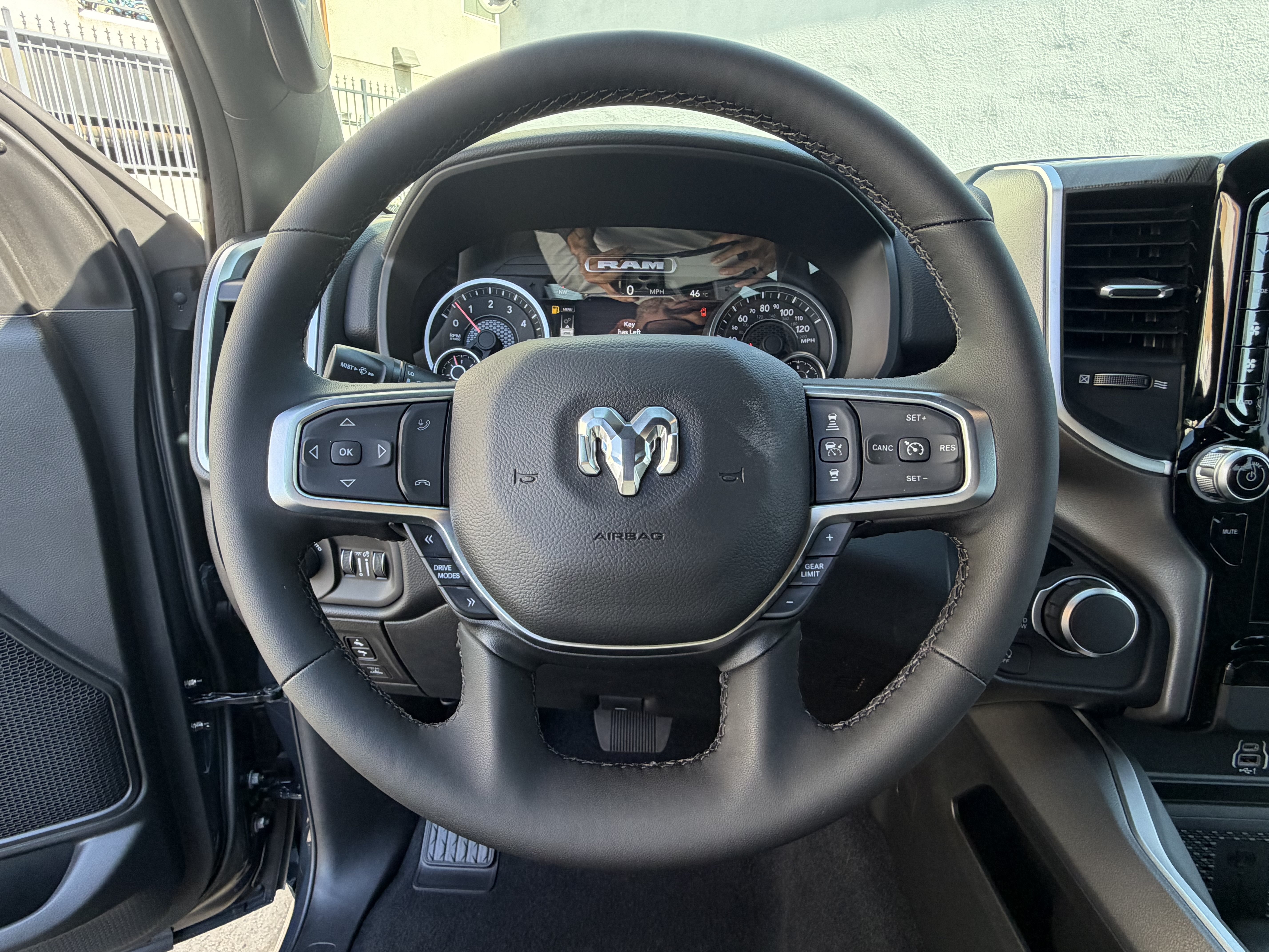 New 2026 RAM 1500 Big Horn AWD/4WD image 25