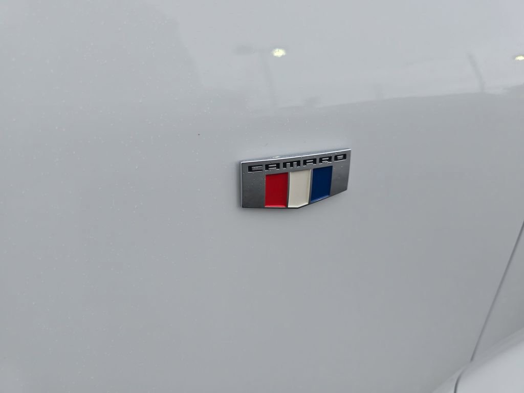 Certified 2021 Chevrolet Camaro SS image 34
