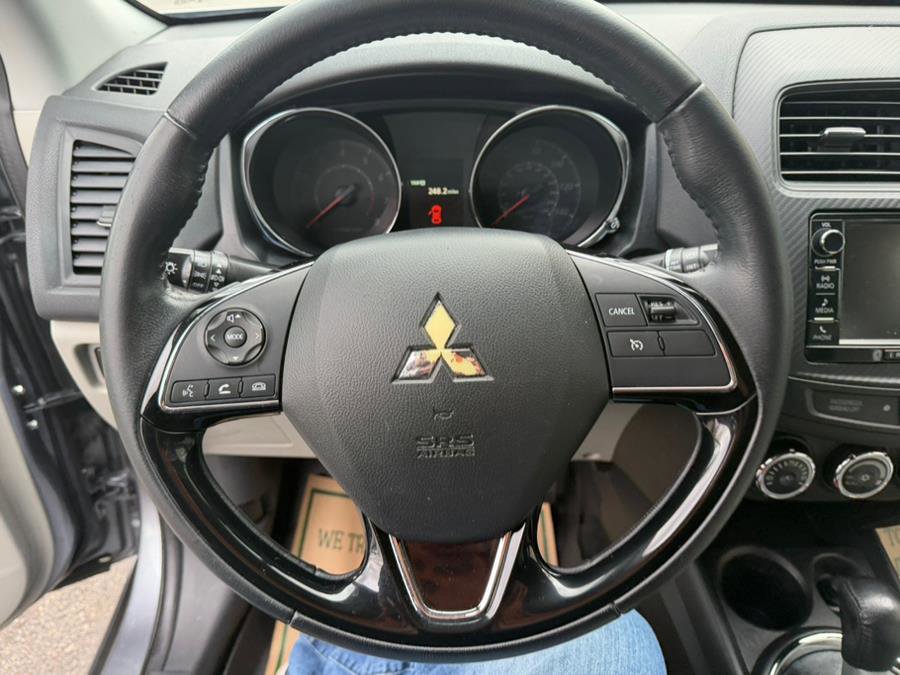 Used 2017 Mitsubishi Outlander Sport ES image 15