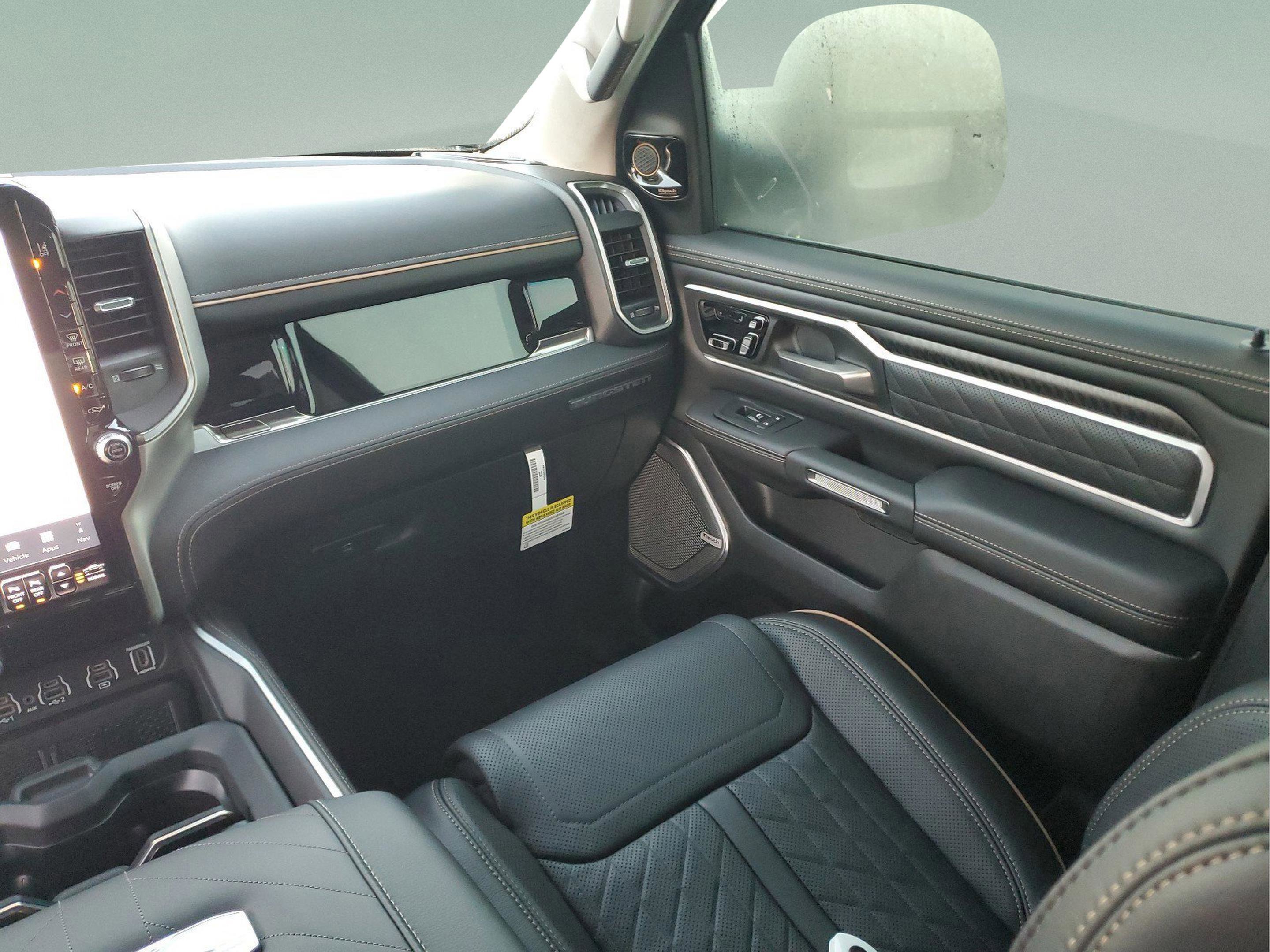 New 2026 RAM 1500 Tungsten w/ Trailer Tow Group image 21