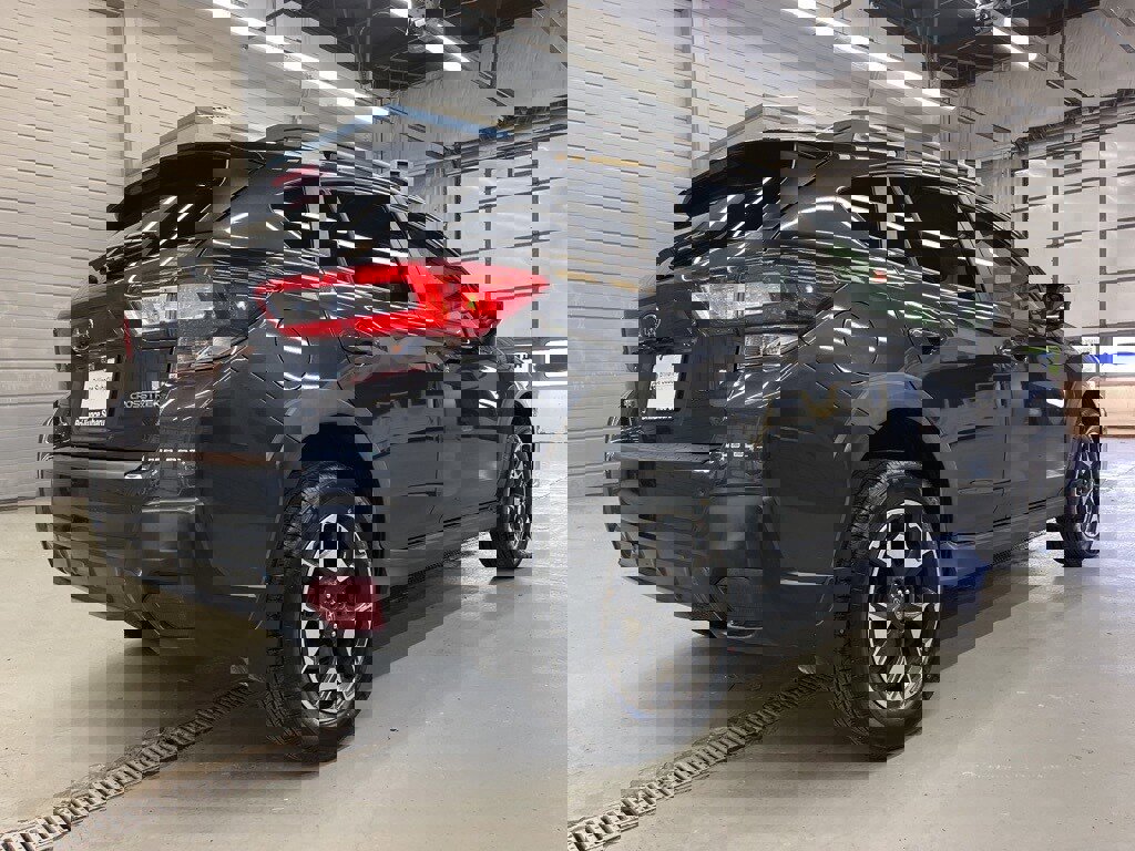 Used 2019 Subaru Crosstrek 2.0i Premium w/ Moonroof Package image 7