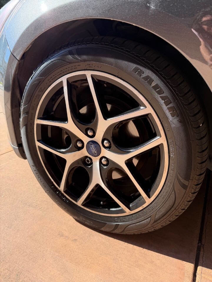 Used 2018 Ford Focus SEL image 33