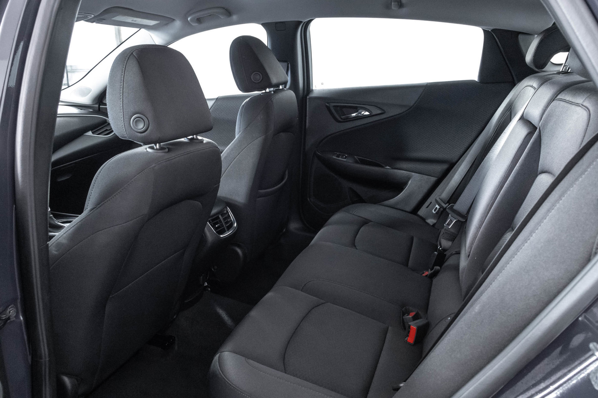 Used 2025 Chevrolet Malibu LT FWD image 35
