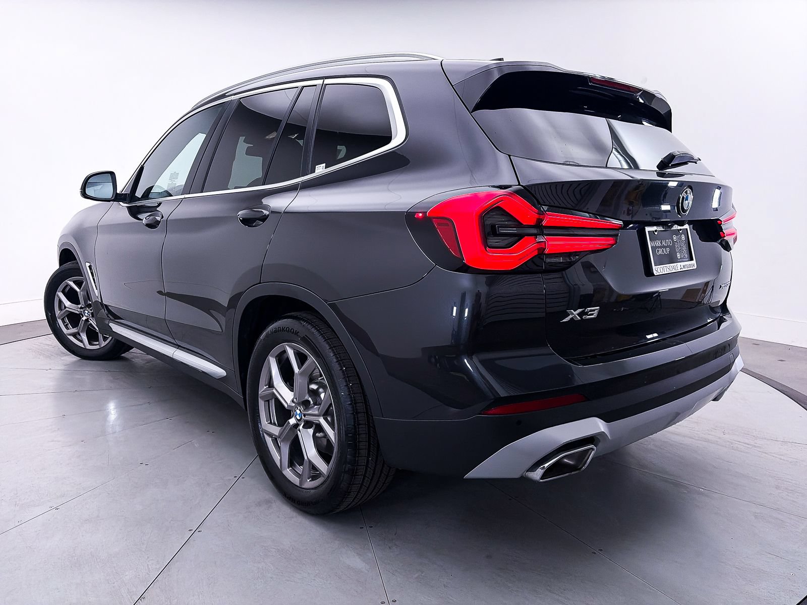 Used 2022 BMW X3 xDrive30i w/ Convenience Package w/ZPA AWD/4WD image 2