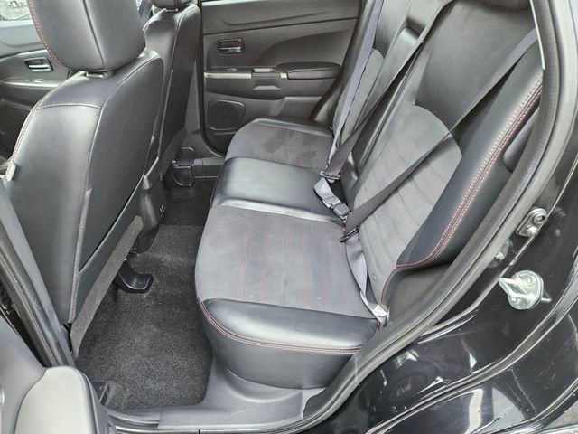 Used 2024 Mitsubishi Outlander Sport SE AWD/4WD image 17