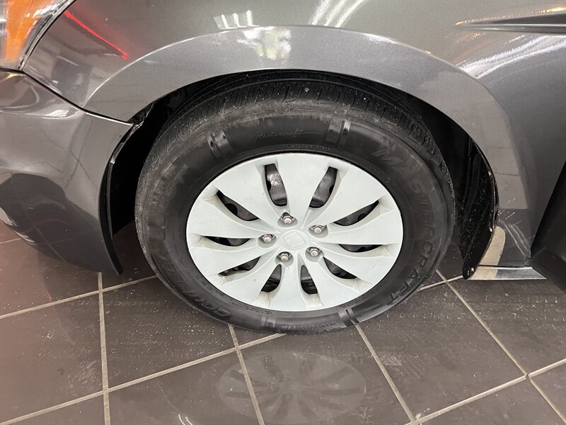 Used 2012 Honda Accord LX image 28