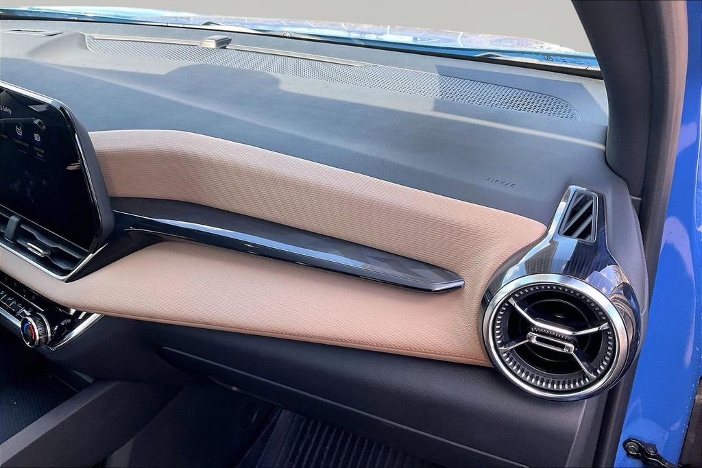 Used 2025 Chevrolet Equinox ACTIV w/ Safety and Technology Package image 29