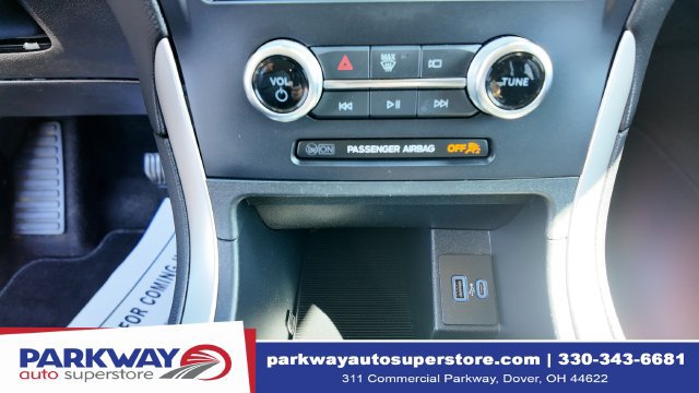 Certified 2024 Ford Edge SE w/ Black Appearance Package AWD/4WD image 20