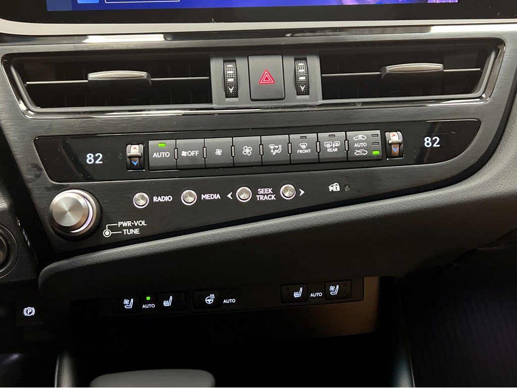 New 2025 Lexus ES 350 w/ Premium Package image 17