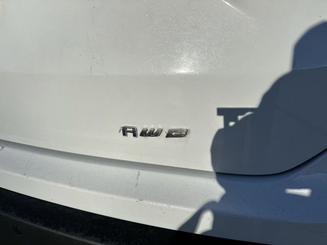 Used 2024 Ford Edge SEL image 33