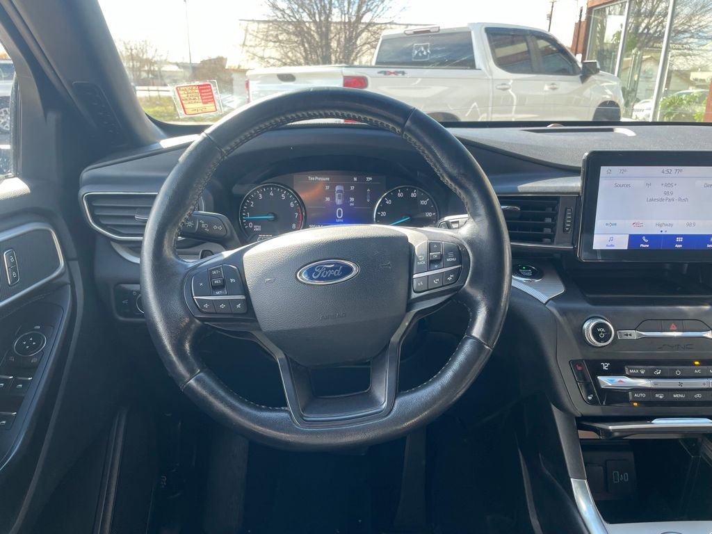 Used 2020 Ford Explorer XLT w/ Equipment Group 202A image 26