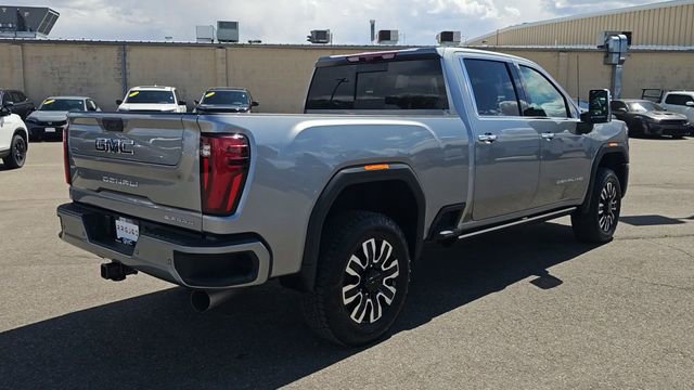 New 2026 GMC Sierra 2500 Denali Ultimate AWD/4WD image 8