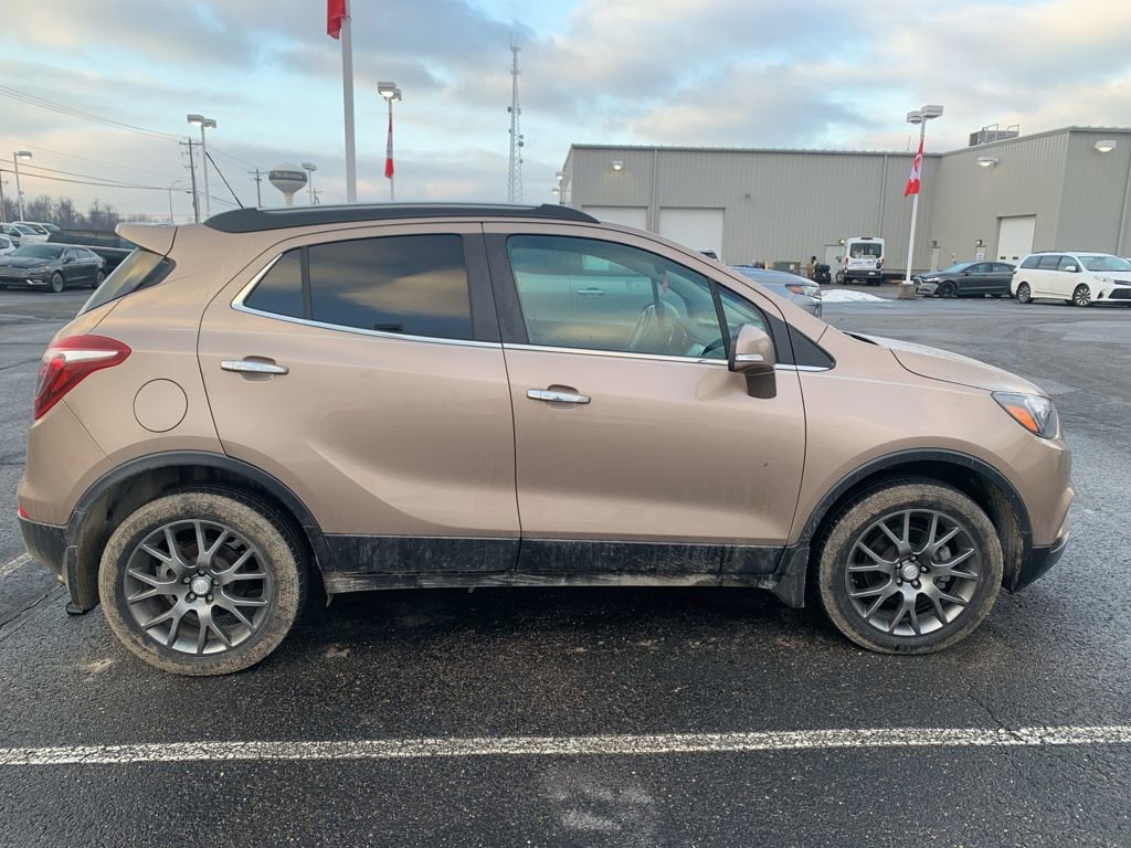 Used 2019 Buick Encore Sport Touring image 3