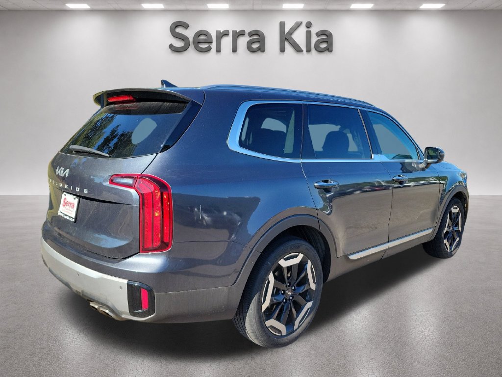 Used 2024 Kia Telluride S w/ S Sunroof Package FWD image 6