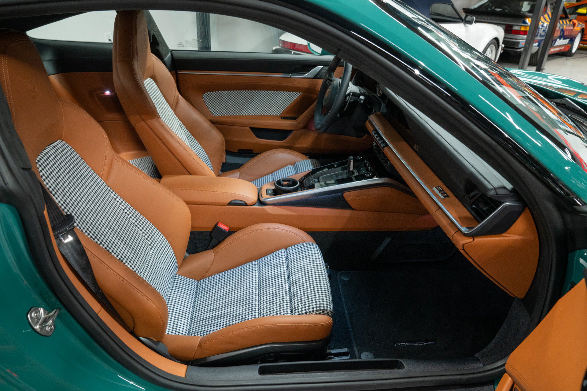 Used 2023 Porsche 911 Turbo S AWD/4WD image 30