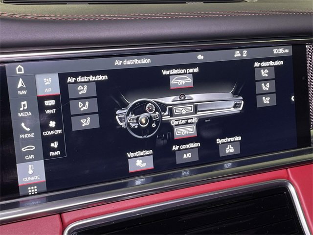 Used 2021 Porsche Panamera GTS image 31