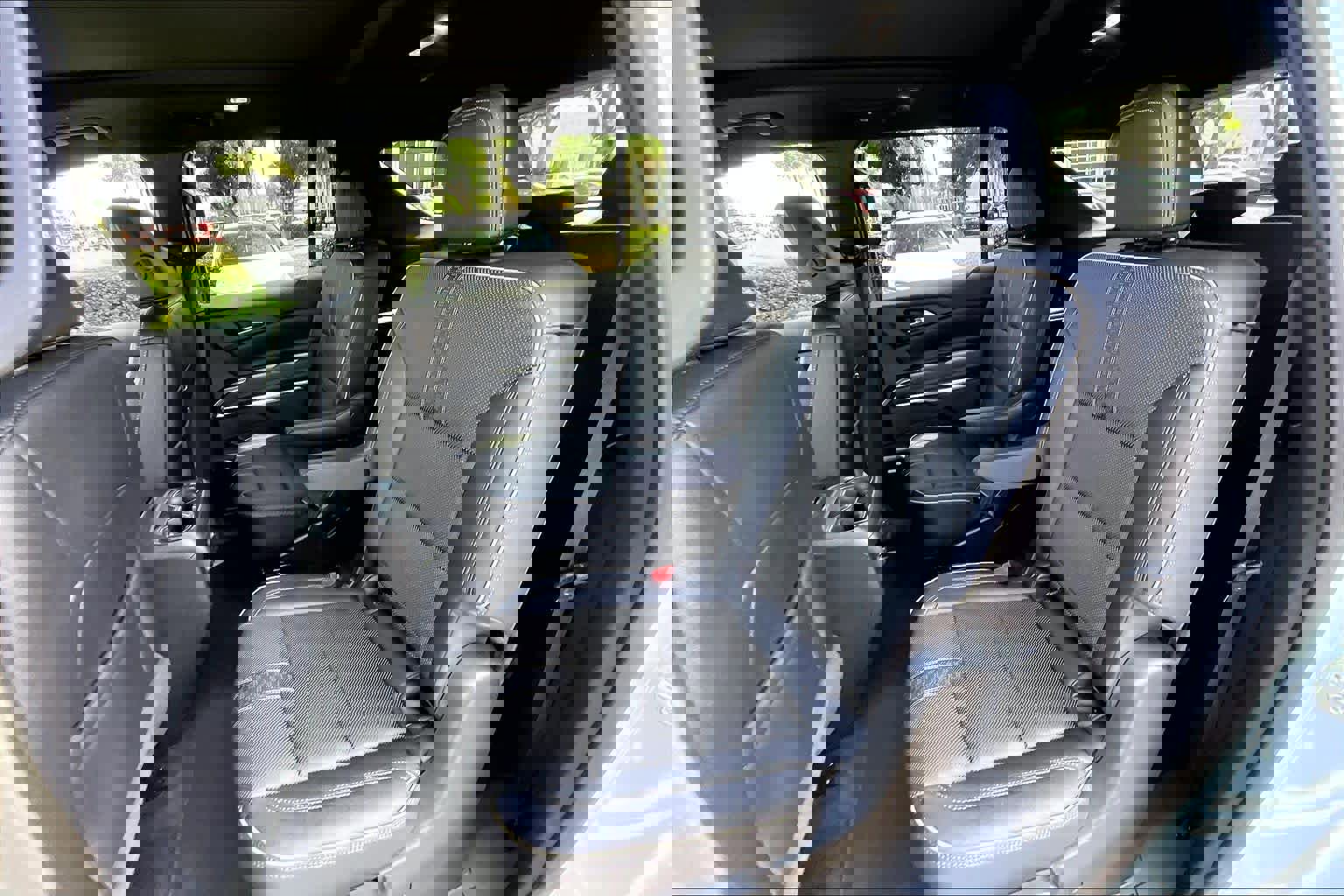 Used 2026 Chevrolet Traverse High Country image 21