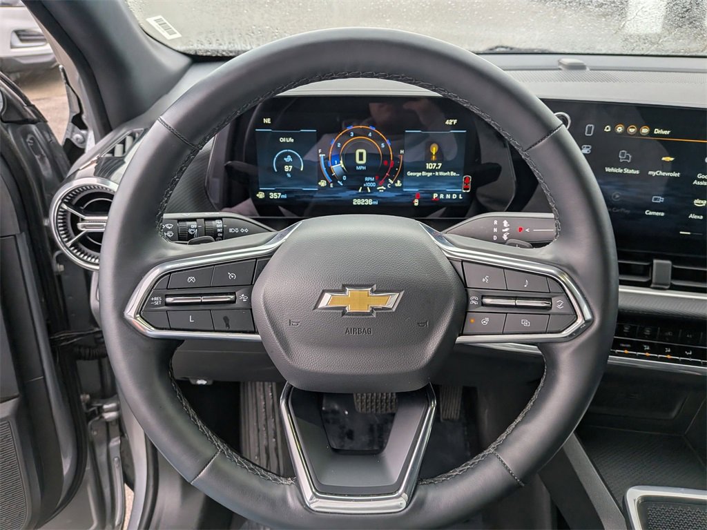 Used 2025 Chevrolet Equinox LT image 23