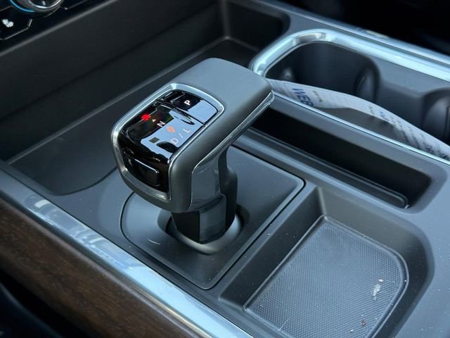 New 2026 Chevrolet Silverado 1500 High Country w/ Midnight Edition AWD/4WD image 16