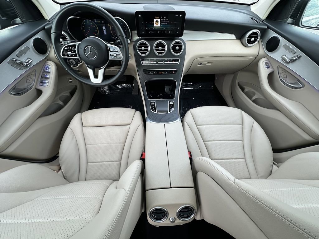 Certified 2022 Mercedes-Benz GLC 300 image 27