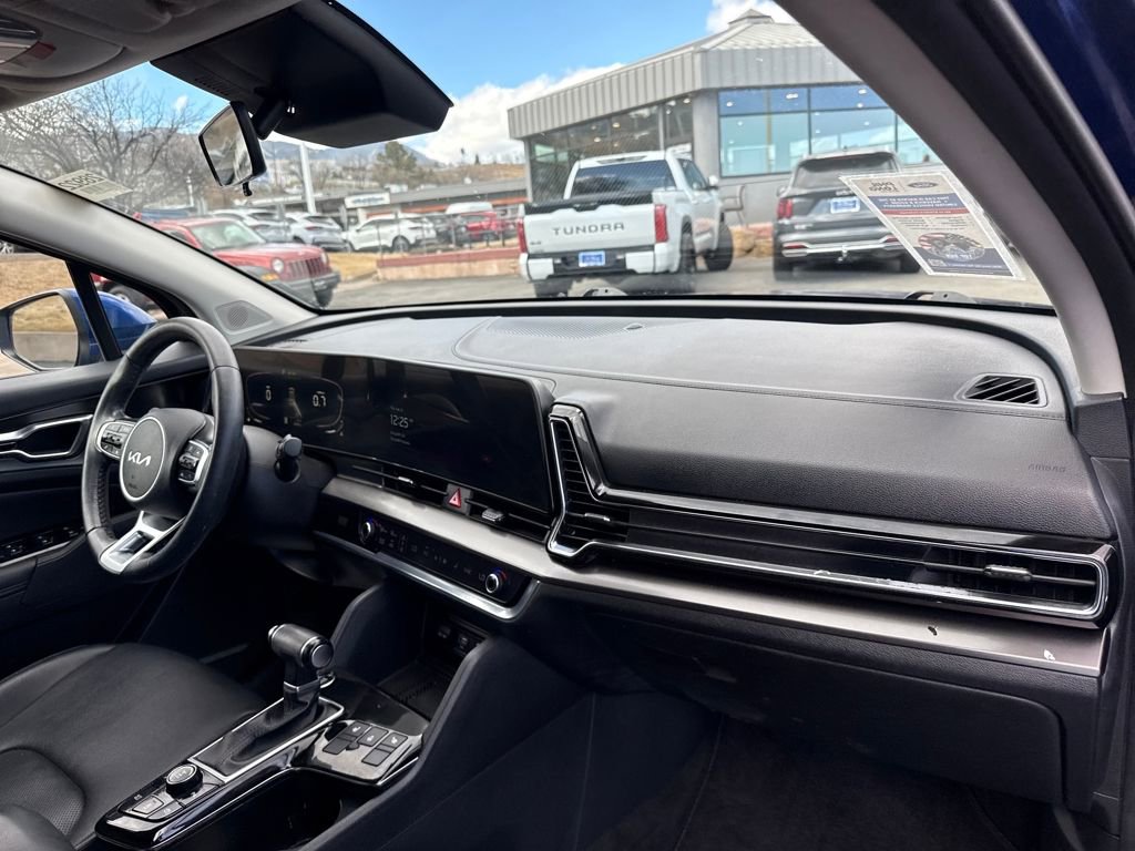 Used 2023 Kia Sportage EX image 28