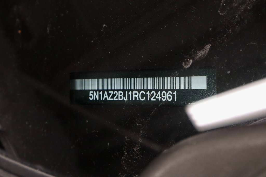 Certified 2024 Nissan Murano SV w/ SV Midnight Edition Package image 34