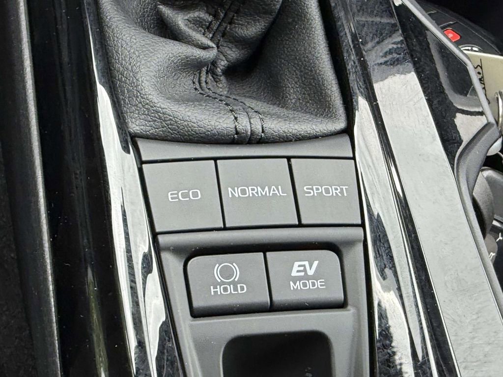 Used 2026 Toyota Camry XSE AWD/4WD image 23