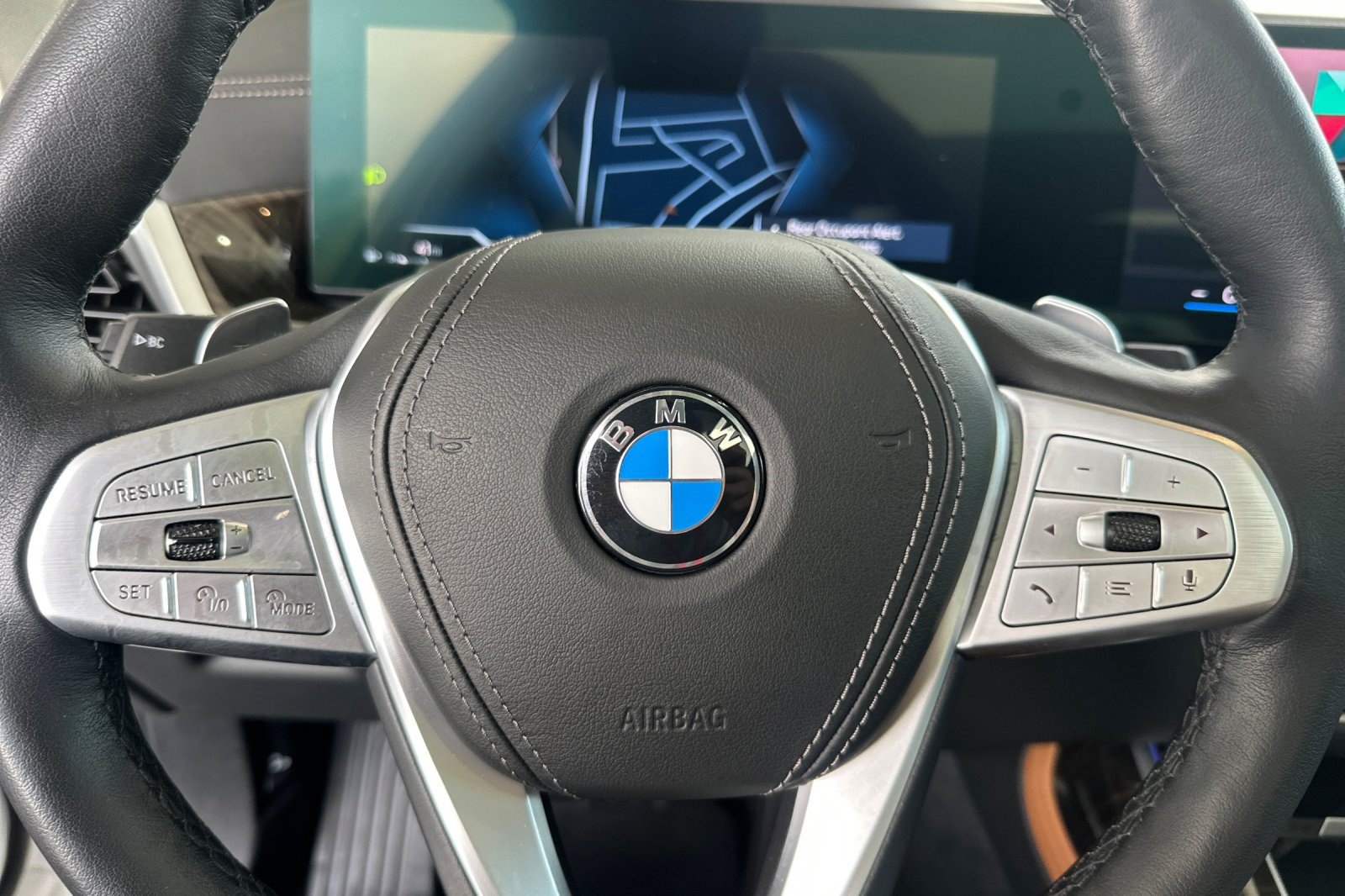 Used 2024 BMW X7 xDrive40i AWD/4WD image 31