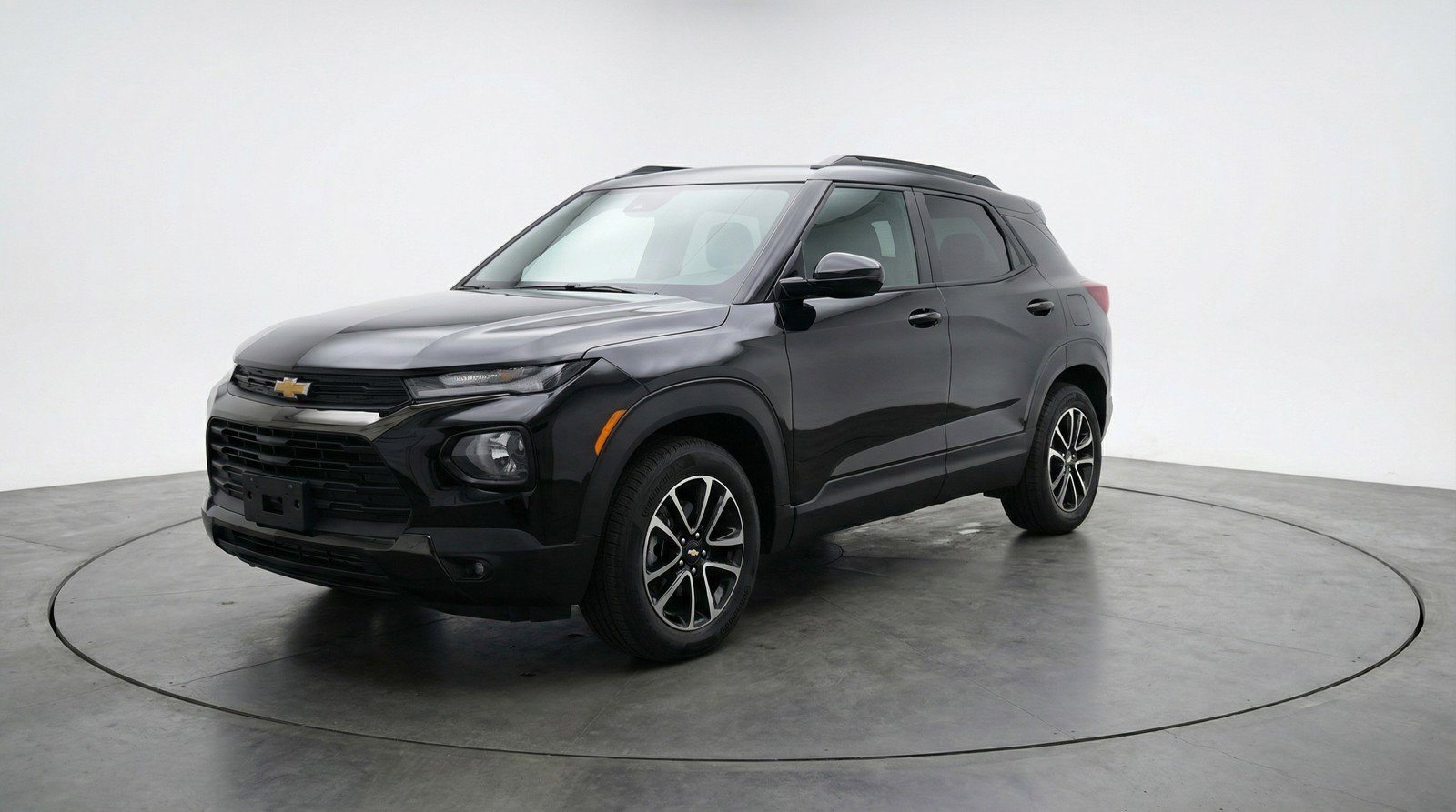 Used 2025 Chevrolet TrailBlazer LT FWD image 3