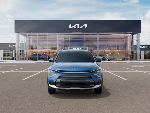 New 2025 Kia Niro SX Touring image 3