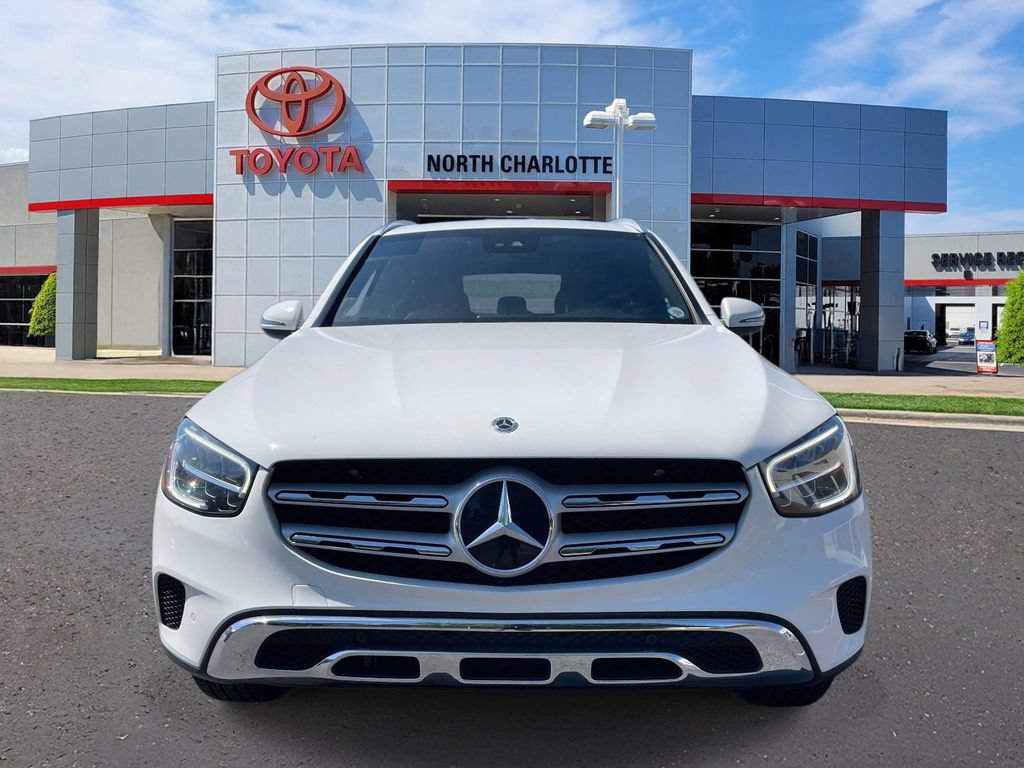 Used 2022 Mercedes-Benz GLC 300 4MATIC image 2