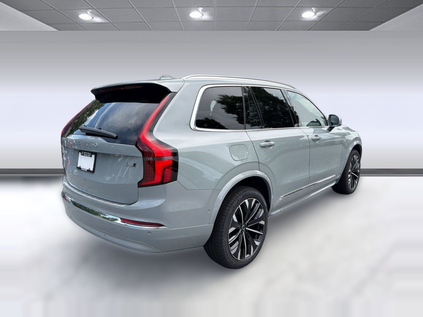 New 2026 Volvo XC90 B6 Ultra w/ Protection Package AWD/4WD image 9