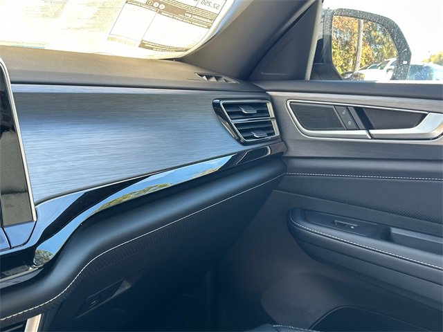 New 2026 Volkswagen Atlas Cross Sport SE image 16