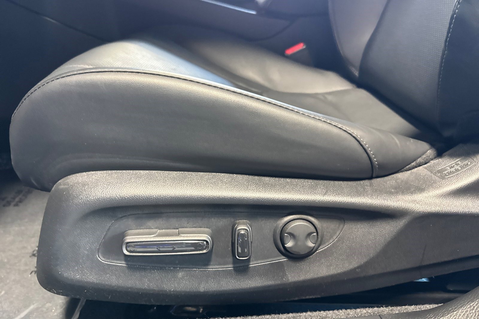 Used 2025 Honda Accord Sport image 14