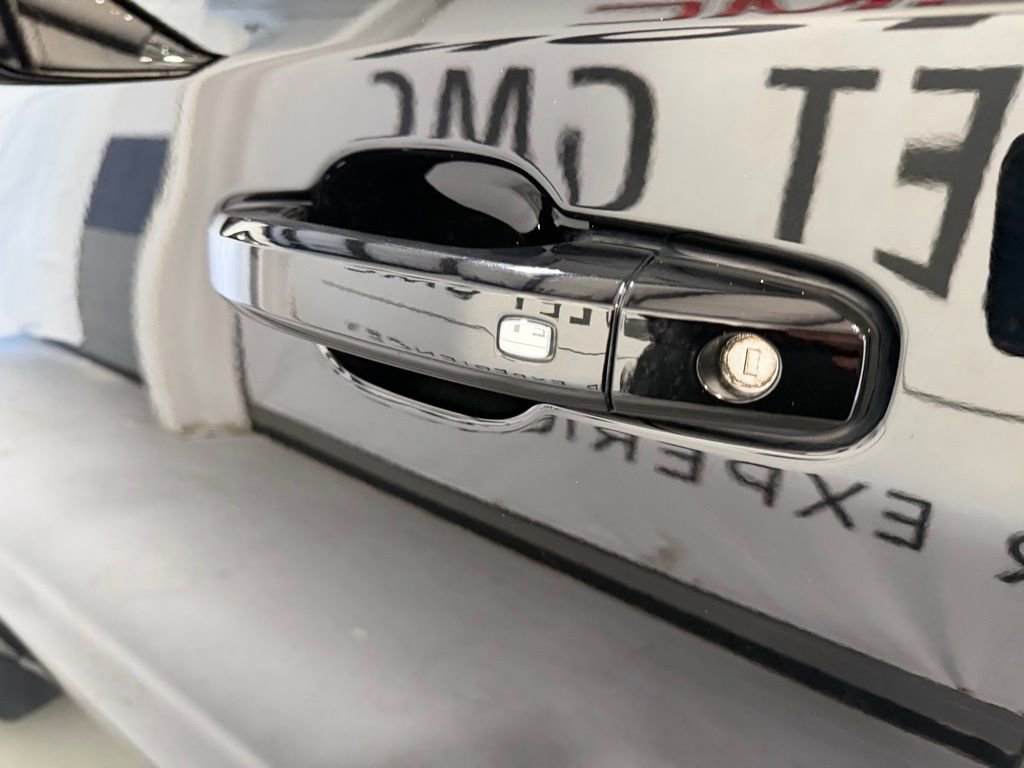 Used 2024 Chevrolet Silverado 1500 LT image 3