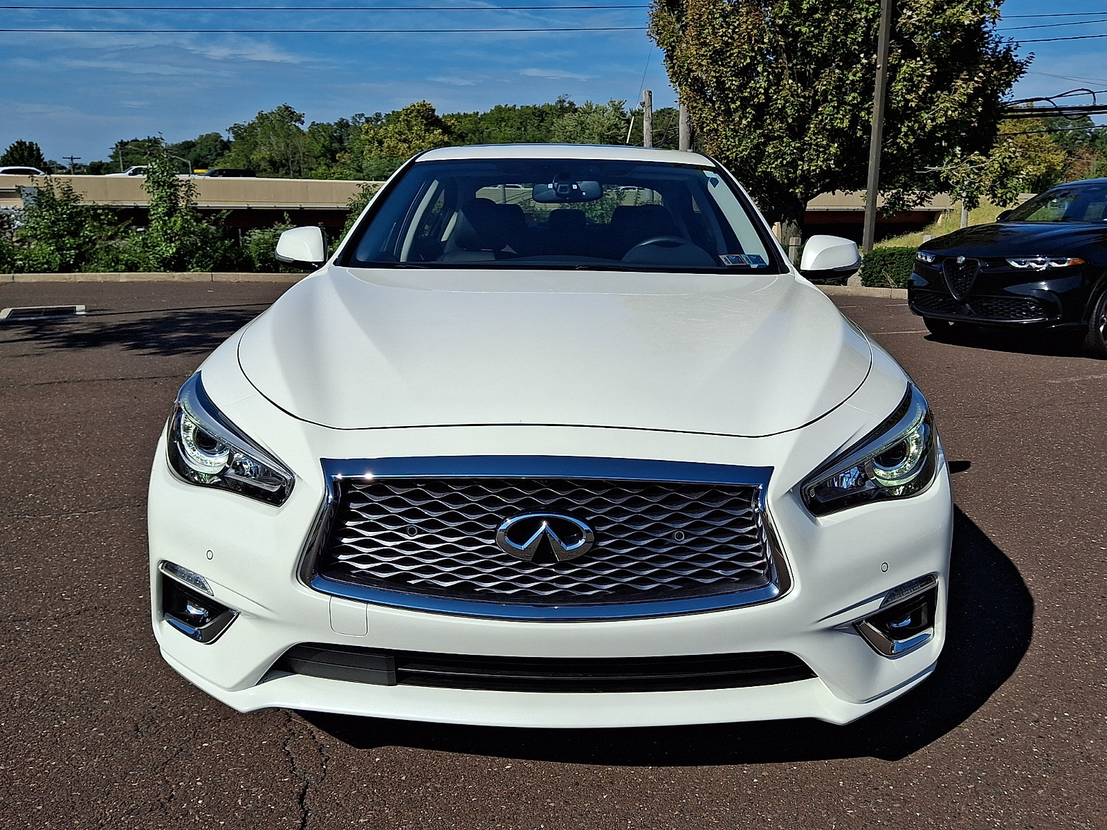 Certified 2023 INFINITI Q50 Luxe w/ Cargo Package AWD/4WD image 2