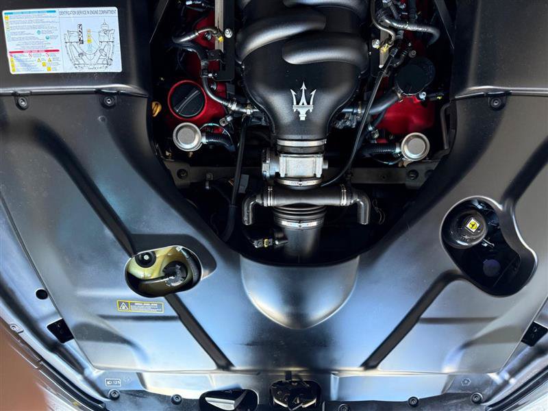 Used 2010 Maserati GranTurismo Convertible RWD image 51