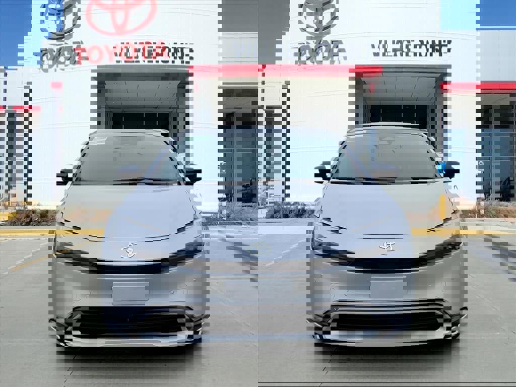 New 2026 Toyota Prius Plug-In Hybrid image 8