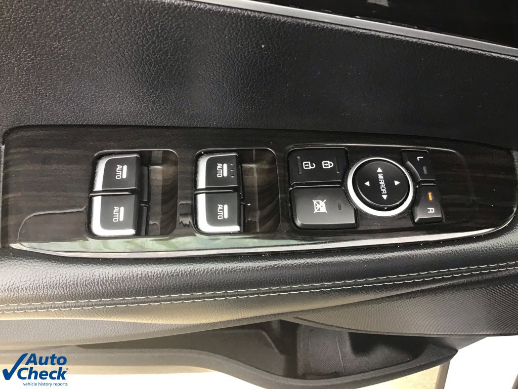 Used 2020 Kia Sorento LX image 27