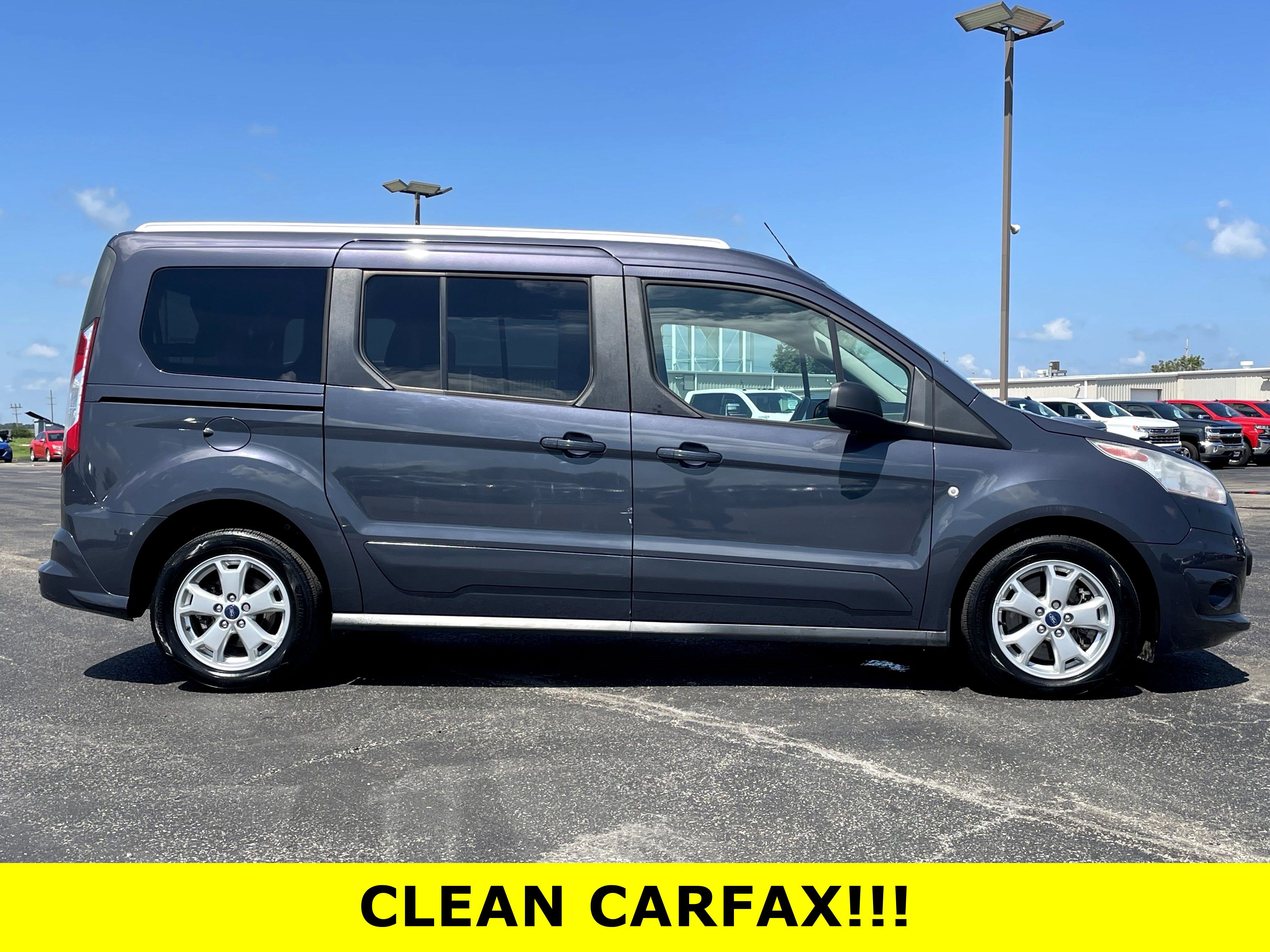 Used 2014 Ford Transit Connect XLT FWD image 2