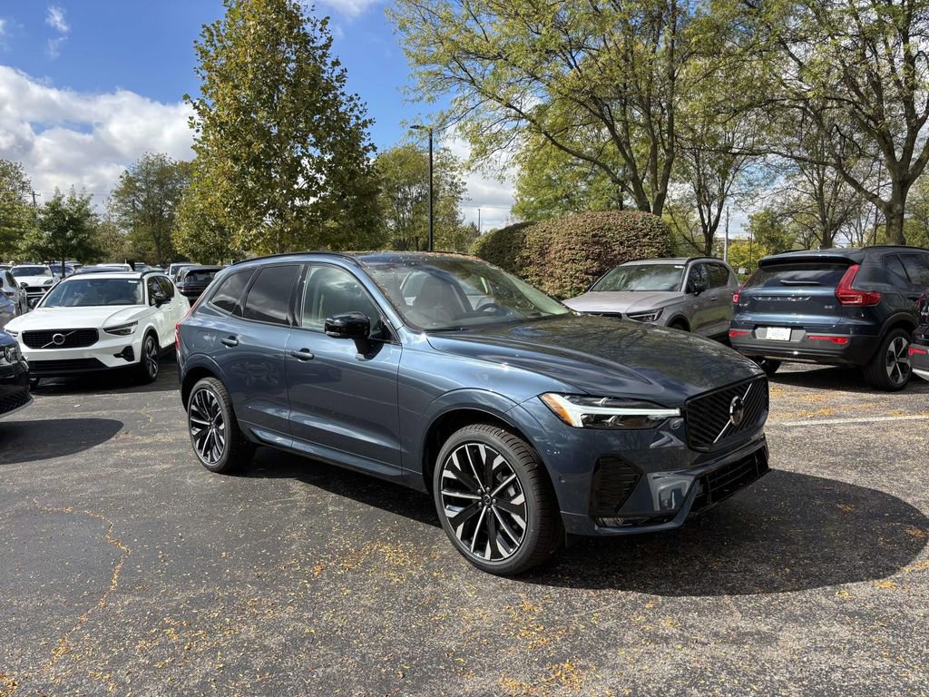 New 2026 Volvo XC60 B5 Ultra w/ Protection Package Premier