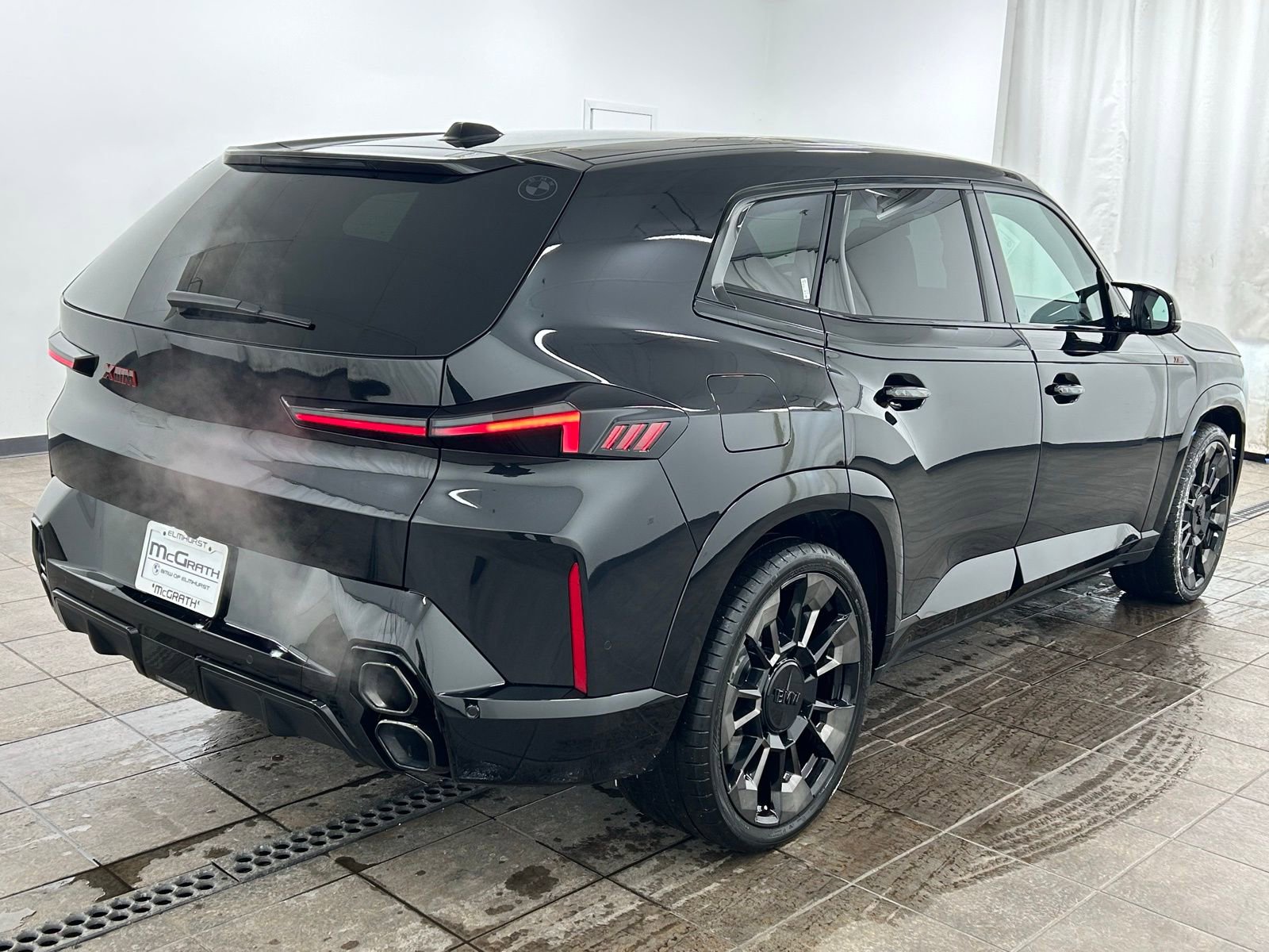 Used 2026 BMW XM Label Red image 5