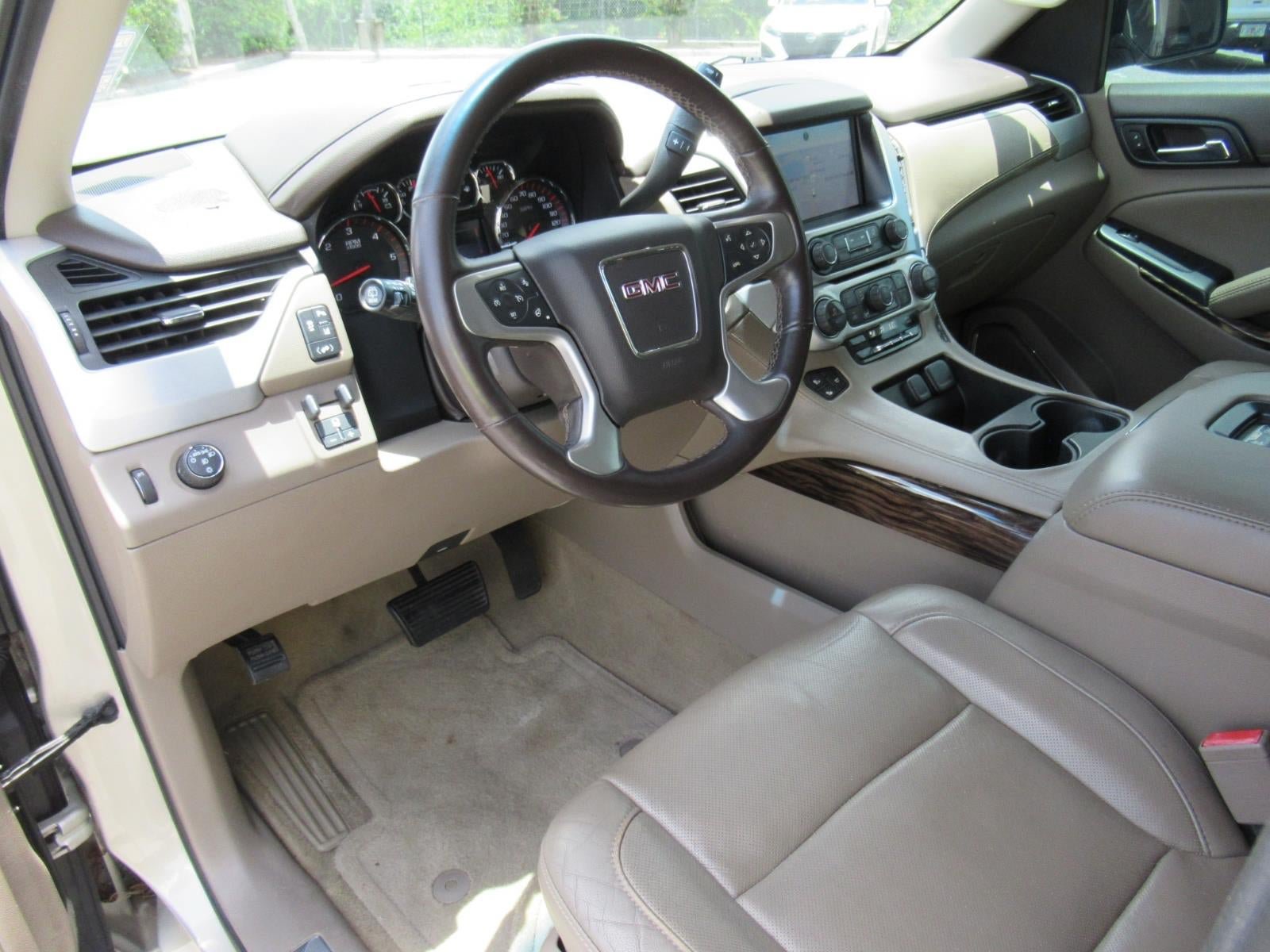 Used 2015 GMC Yukon XL SLT w/ HD Trailering Package RWD image 15