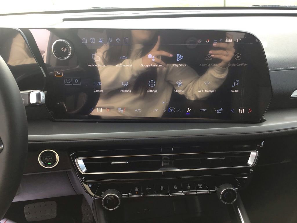 New 2026 Chevrolet Traverse LT w/ Driver Confidence Package image 40