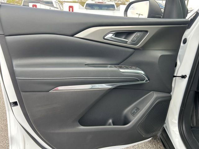 New 2026 Chevrolet Traverse LT w/ Sun and Wheel Package image 11