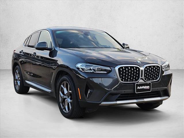 Used 2022 BMW X4 xDrive30i w/ Premium Package 2 AWD/4WD video 3