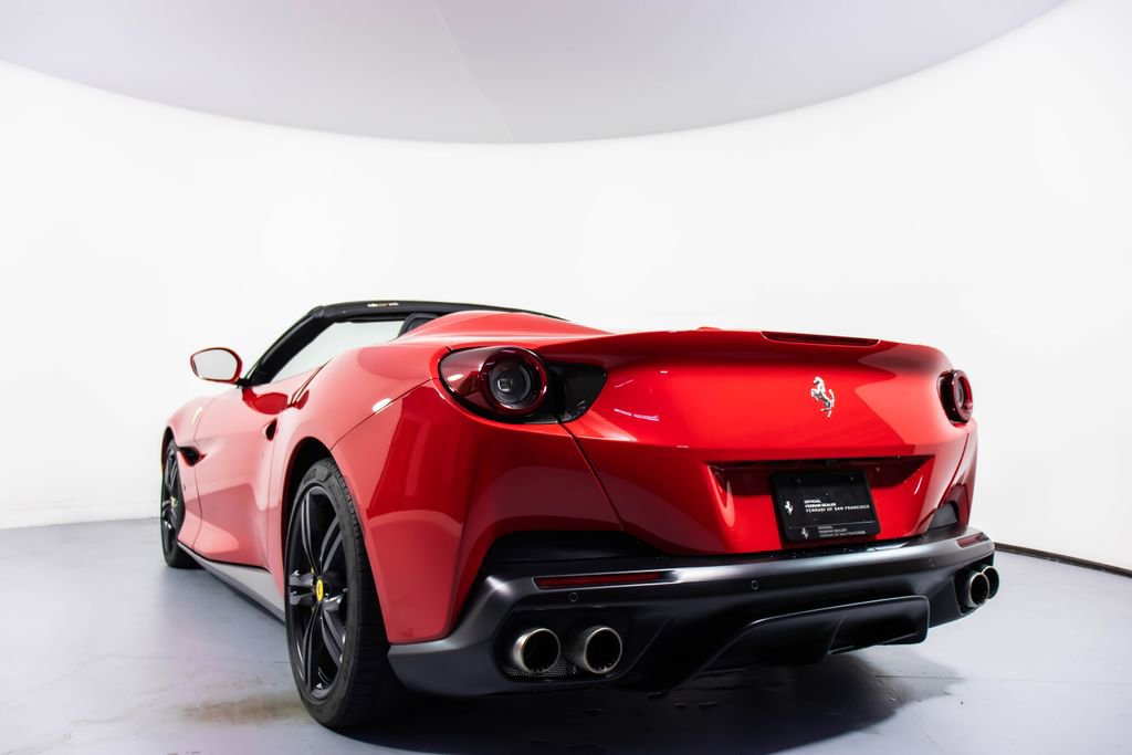 Used 2019 Ferrari Portofino RWD image 25