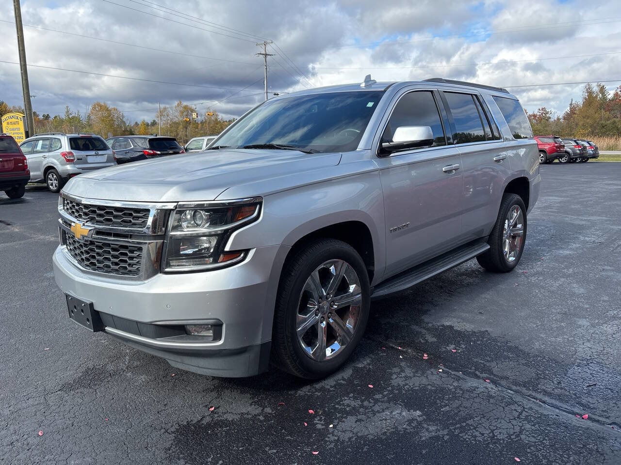 Used 2017 Chevrolet Tahoe LT image 2