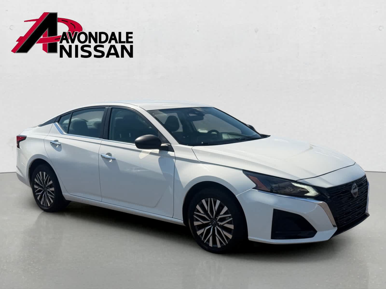 Certified 2025 Nissan Altima 2.5 SV AWD/4WD image 5
