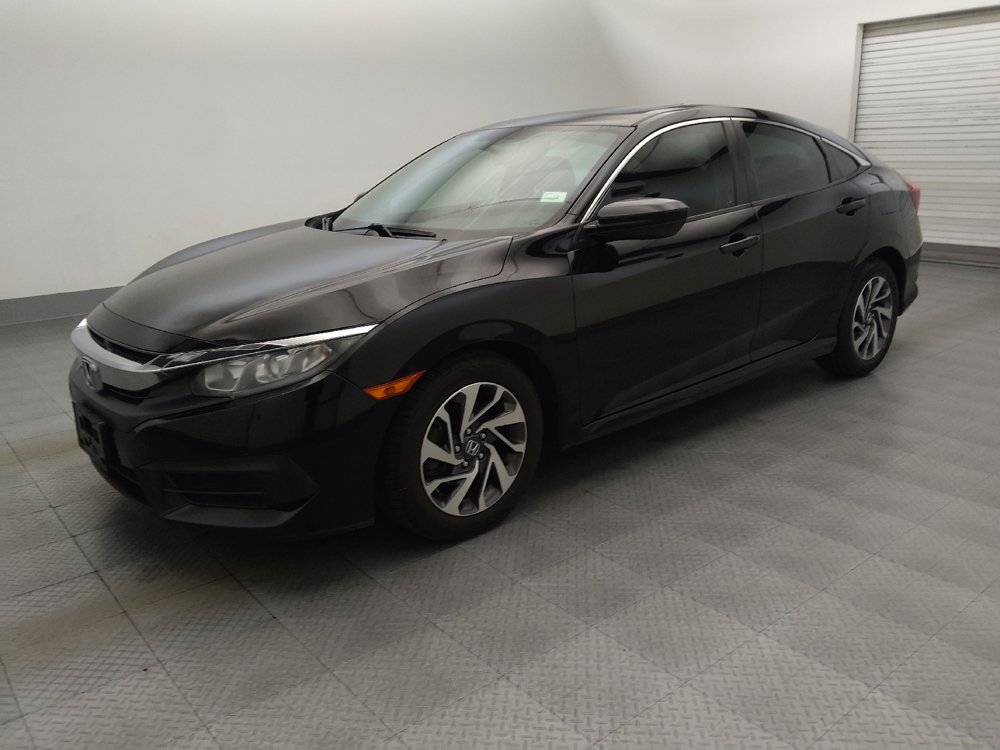 Used 2018 Honda Civic EX image 2